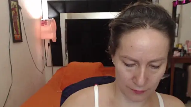 CATRINA-83 online show from October 2025 09:22:02 PM