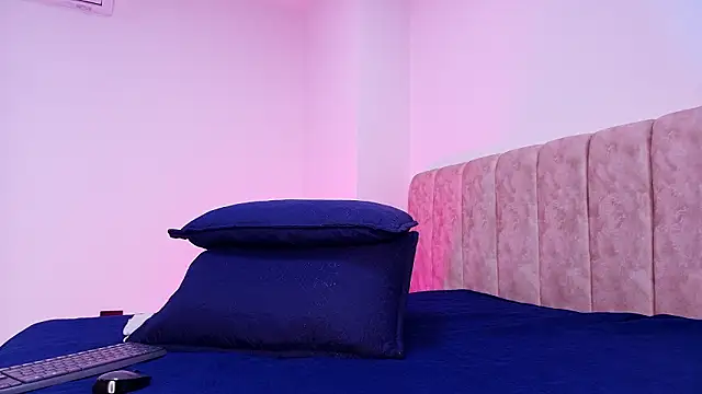 arl chloee online show from February 2026 03:08:01 AM