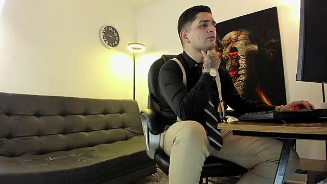 Nicolas Fellener online show from March 2026 04:09:02 AM