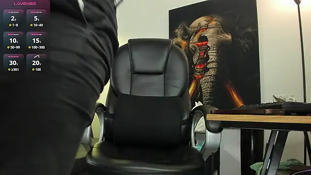 Nicolas Fellener online show from March 2026 04:28:02 AM