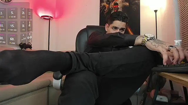 Nicolas Fellener online show from February 2026 04:34:01 AM