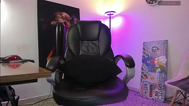 Nicolas Fellener online show from November 2025 03:17:02 AM