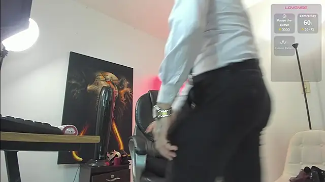 Nicolas Fellener online show from November 2025 04:06:01 AM