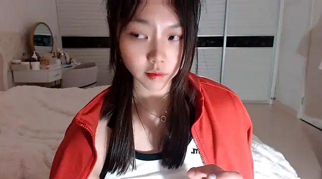 -Lucky Girl online show from March 2025 03:18:01 PM