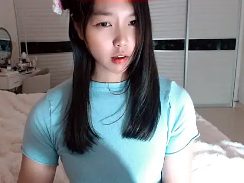 -Lucky Girl online show from March 2025 04:07:02 AM