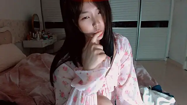 -Lucky Girl online show from April 2026 02:29:02 PM
