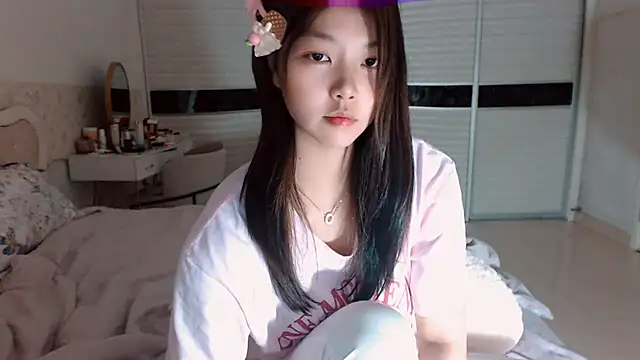 -Lucky Girl online show from May 2026 12:48:02 PM