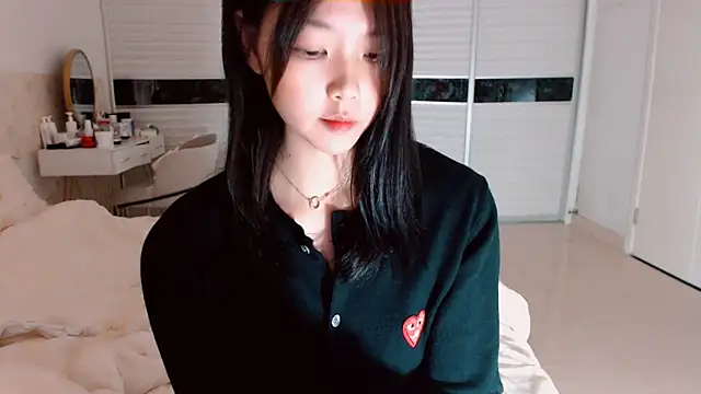 -Lucky Girl online show from September 2025 01:58:02 PM