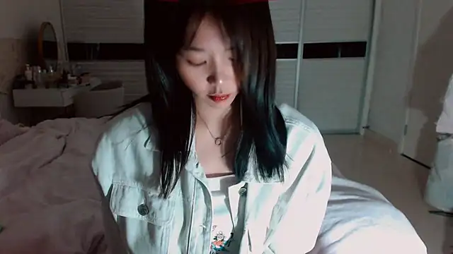 -Lucky Girl online show from March 2026 12:57:01 PM