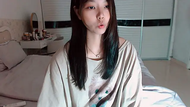 -Lucky Girl online show from May 2026 02:20:01 AM