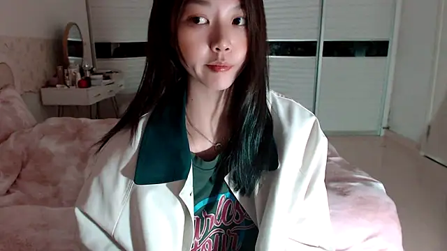 -Lucky Girl online show from April 2026 02:51:02 AM