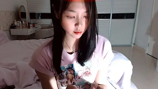 -Lucky Girl online show from March 2026 12:11:02 PM