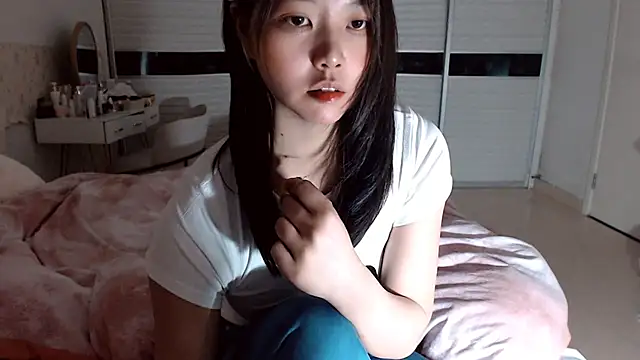 -Lucky Girl online show from March 2026 12:23:02 PM