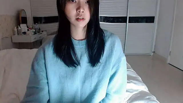 -Lucky Girl online show from October 2025 05:11:01 AM