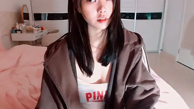 -Lucky Girl online show from March 2026 02:07:02 AM