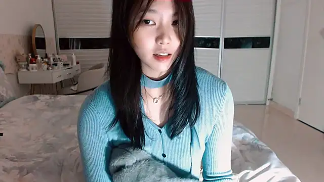 Snapshot of -Lucky_Girl chatting on November 2025 10:52:02 AM -Lucky Girl online show from November 2025 10:52:02 AM