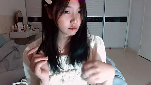 -Lucky Girl online show from October 2025 02:23:02 AM