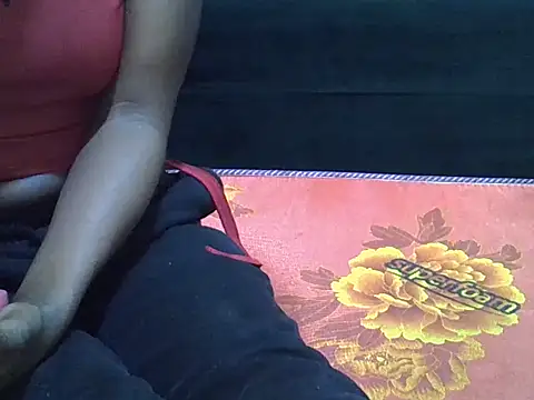 sweet veee online show from December 2025 06:47:02 AM