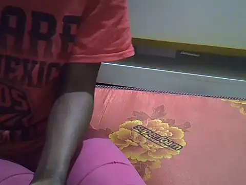 sweet veee online show from November 2025 06:50:02 AM