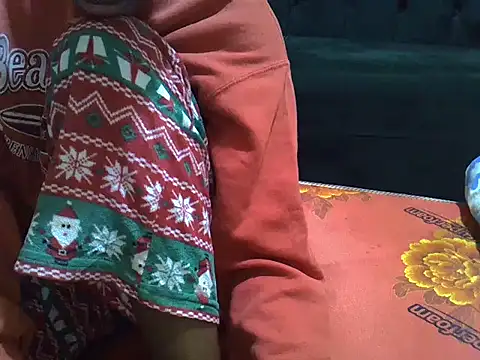 sweet veee online show from November 2025 07:24:02 PM