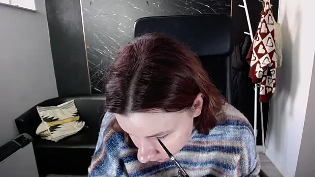 Snapshot of littleviki7 chatting on October 2025 07:18:02 AM littleviki7 online show from October 2025 07:18:02 AM