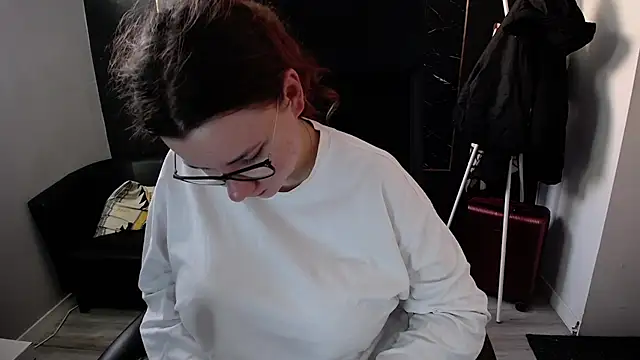 littleviki7 online show from March 2026 07:57:01 AM