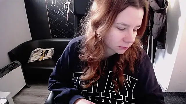 littleviki7 online show from March 2026 07:45:02 AM