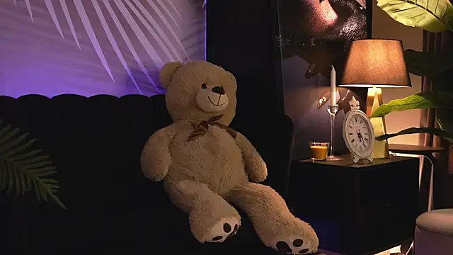 KatyaBelle online show from April 2026 08:04:02 PM