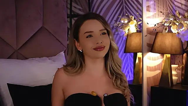 KatyaBelle online show from October 2025 07:25:02 PM