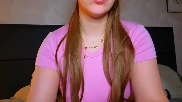 Sweetninaaa online show from June 2026 04:54:02 AM