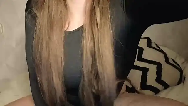 Sweetninaaa online show from November 2025 01:48:02 PM