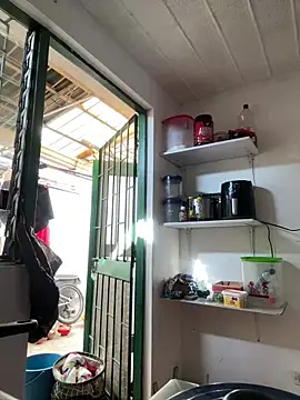 emmyjhonson07 online show from February 2026 01:33:01 PM