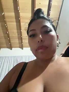 emmyjhonson07 online show from July 2026 02:12:01 AM