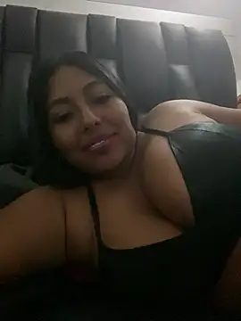 Snapshot of emmyjhonson07 chatting on January 2025 12:45:01 AM emmyjhonson07 online show from January 2025 12:45:01 AM