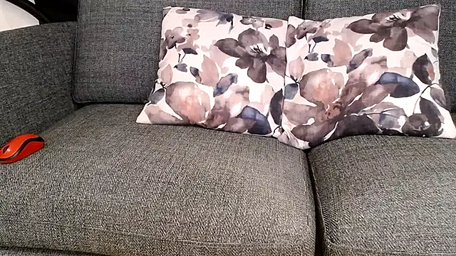 Just-For-You-All online show from November 2025 08:46:02 PM