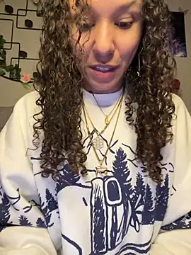 Snapshot of _Neeka_ chatting on October 2025 05:21:01 AM Neeka online show from October 2025 05:21:01 AM