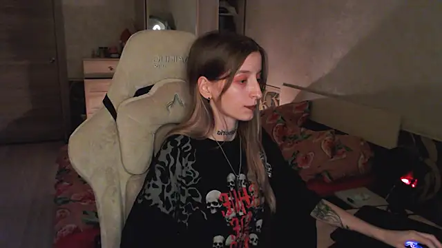 Snapshot of Cath_dysphoria_ chatting on September 2025 10:05:02 PM Cath dysphoria online show from September 2025 10:05:02 PM