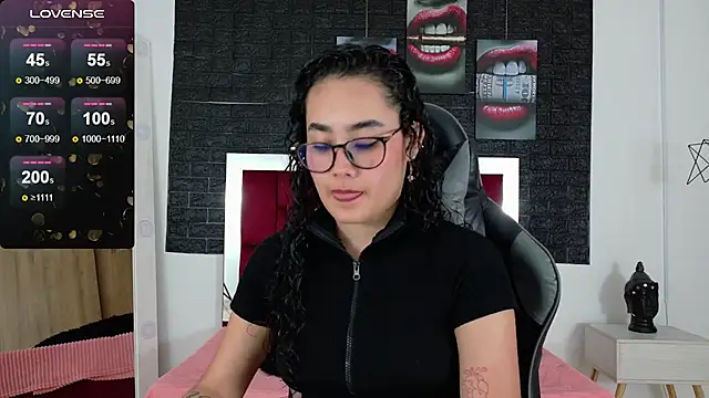 Snapshot of kathy1_sc chatting on November 2025 08:45:02 PM kathy1 sc online show from November 2025 08:45:02 PM