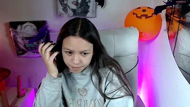 SamanthaRoldaan online show from October 2025 03:31:02 PM