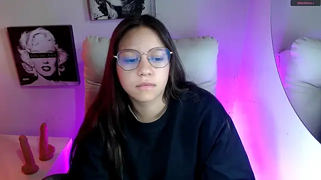 SamanthaRoldaan online show from November 2025 02:38:01 PM