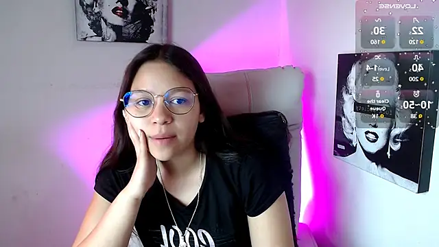 SamanthaRoldaan online show from March 2025 01:01:01 PM