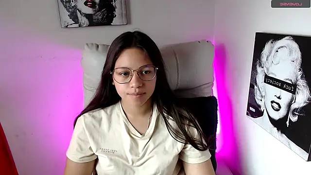 SamanthaRoldaan online show from March 2025 04:47:01 PM