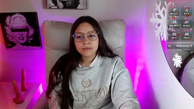 Snapshot of SamanthaRoldaan chatting on January 2026 02:21:02 PM SamanthaRoldaan online show from January 2026 02:21:02 PM