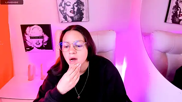 SamanthaRoldaan online show from March 2026 02:37:02 PM