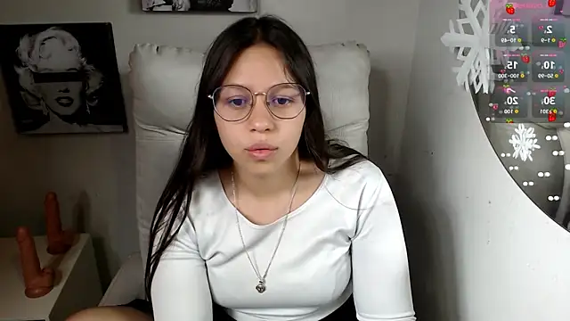 Snapshot of SamanthaRoldaan chatting on December 2025 09:15:01 PM SamanthaRoldaan online show from December 2025 09:15:01 PM