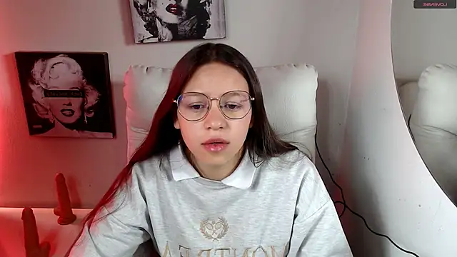 SamanthaRoldaan online show from December 2025 03:07:01 PM