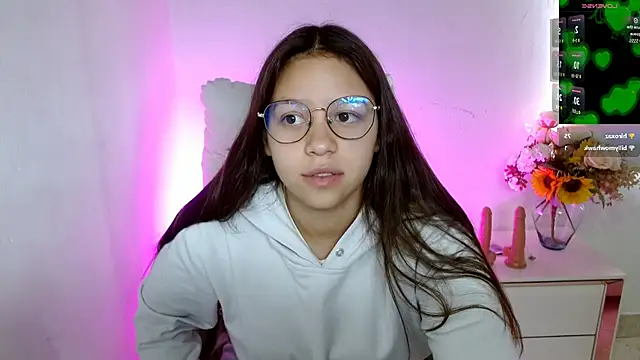 SamanthaRoldaan online show from September 2025 04:40:01 PM