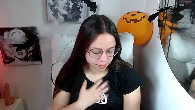 SamanthaRoldaan online show from November 2025 02:22:02 PM