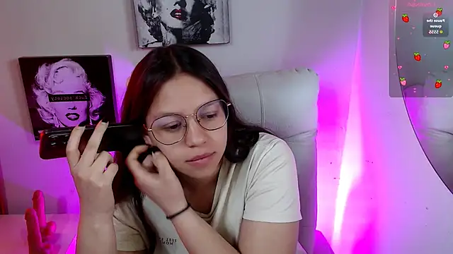 SamanthaRoldaan online show from December 2025 02:27:02 PM