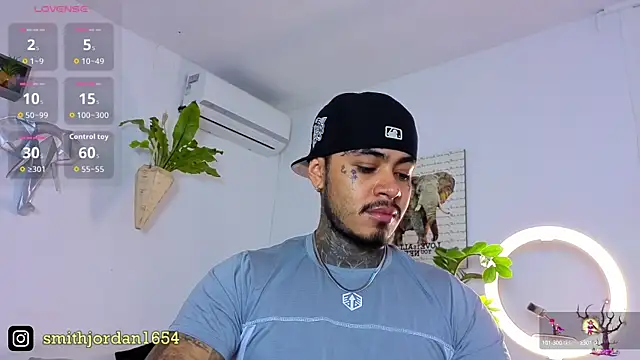 JordanSmiith  online show from October 2025 09:15:01 PM
